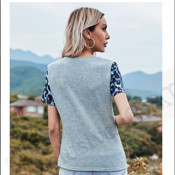 Leopard Panel Top - Picture 2 of 3